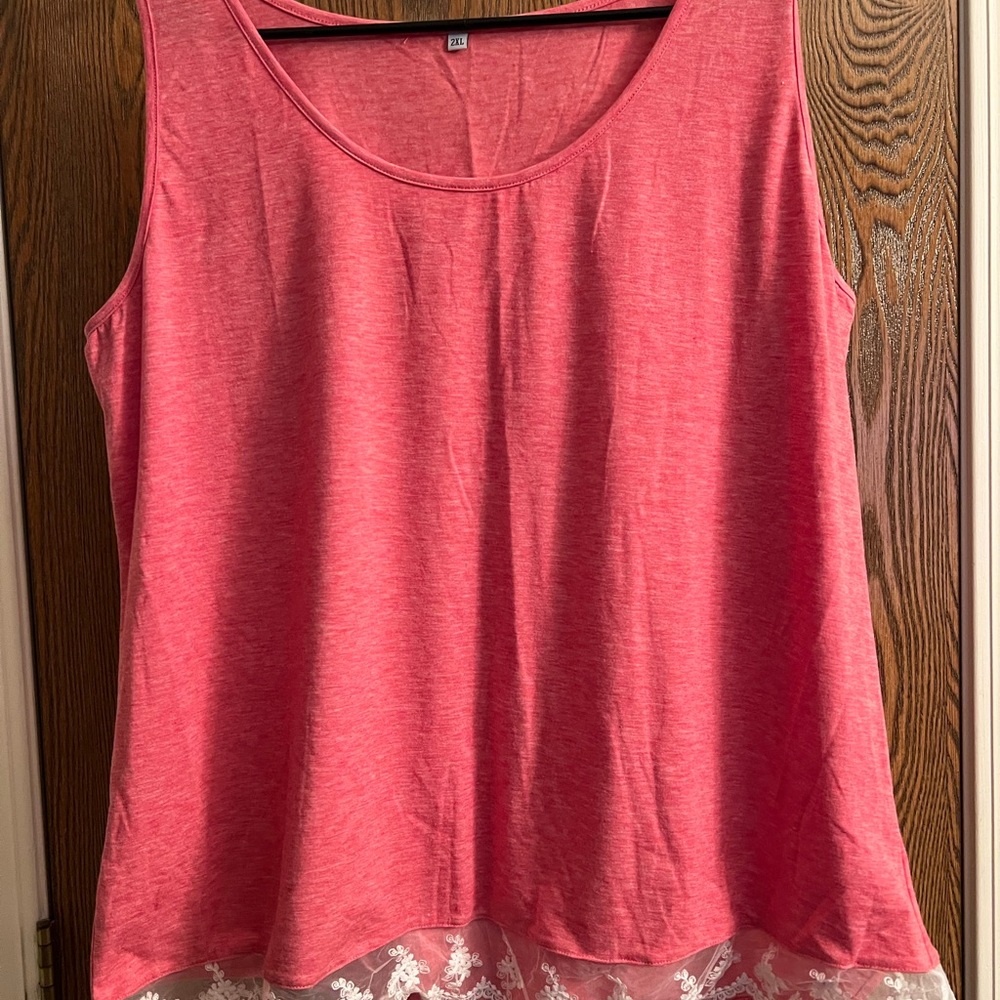 Pink Lace Trim Tank Top with Relaxed Fit